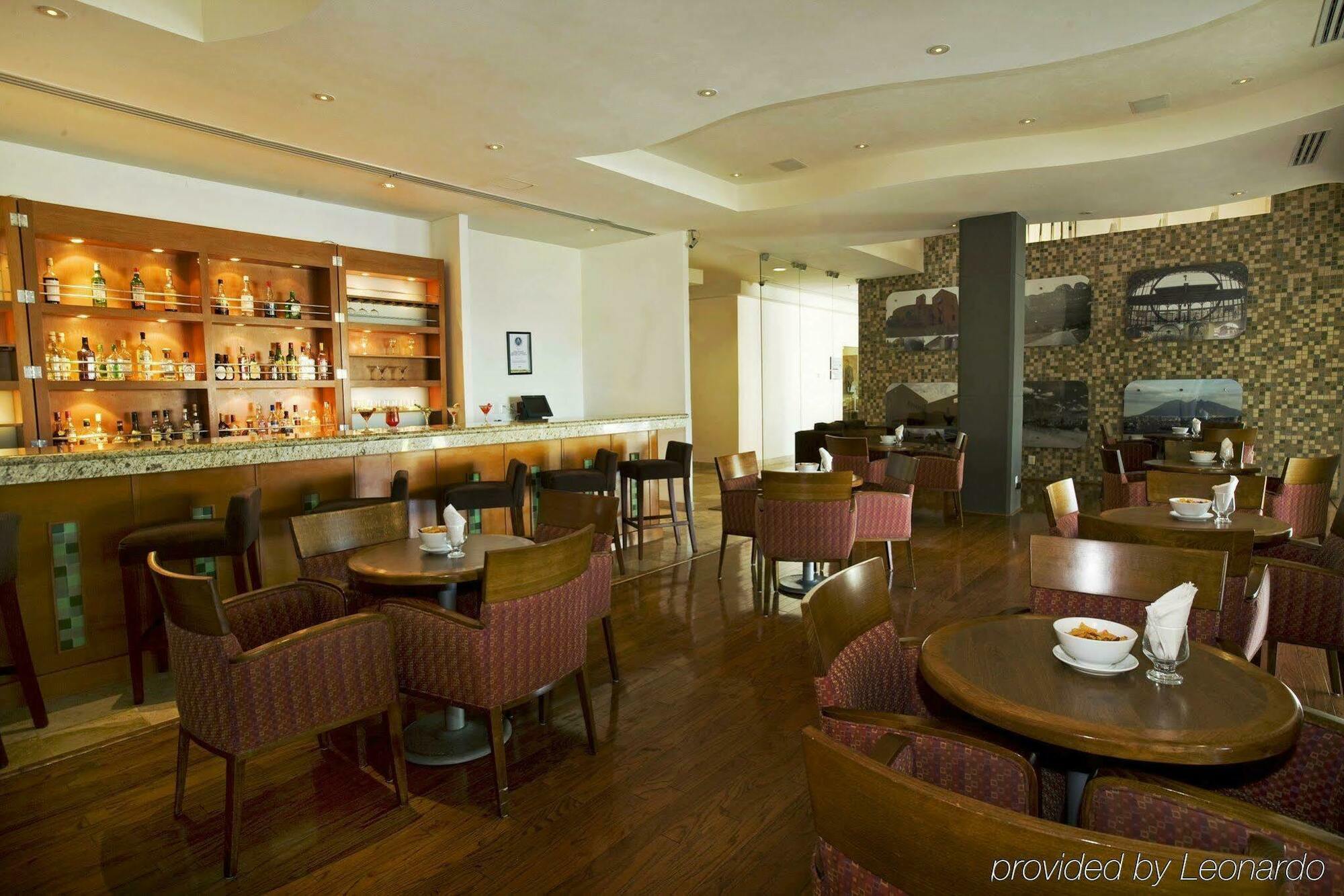 Fiesta Inn Monterrey Fundidora Restaurant foto