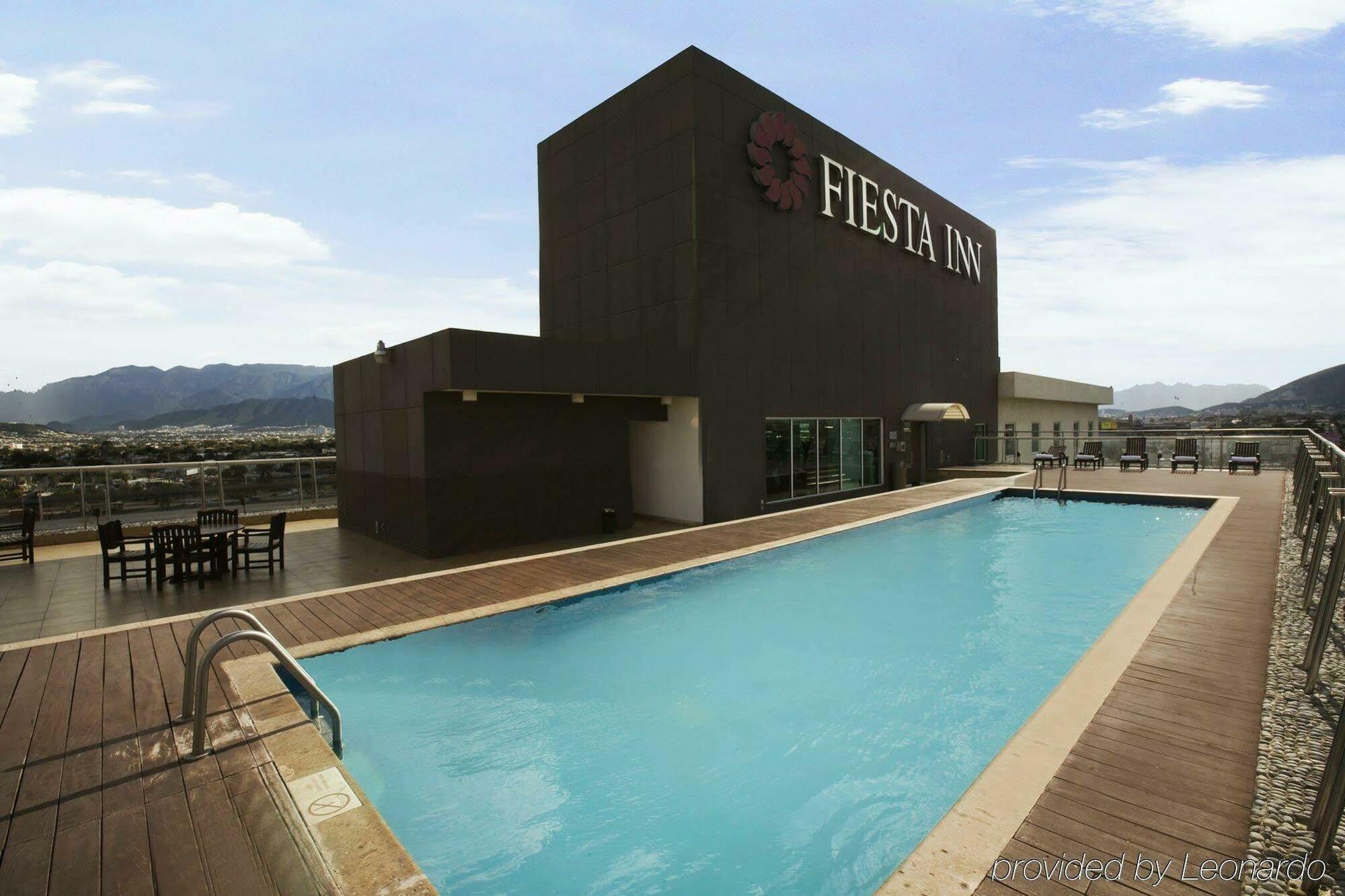 Fiesta Inn Monterrey Fundidora Exterior foto